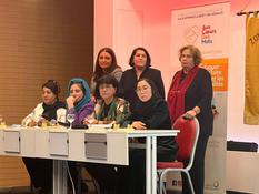 delegation Afghanes 2 DR - Les femmes iraniennes et afghanes lors de la conférence du 22 novembre ©DR