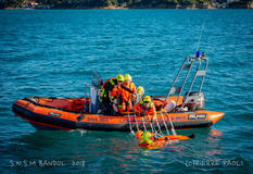 Echanges entre Police Maritime Monaco et SNSM Bandol . ©Pierre Paoli - ©Pierre Paoli