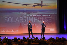 Projection Solar Impulse - ©Direction de la Communication / Manuel Vitali