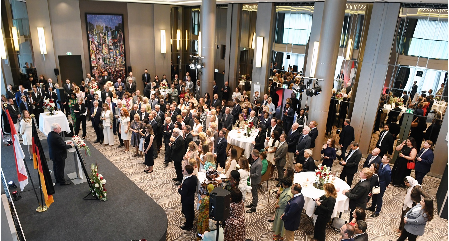 L’Ambassade de Monaco en Allemagne célèbre à son tour le 20ème anniversaire de l’avènement de S.A.S. le Prince Souverain