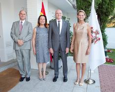 Réception Espagne - S.E. M. Jean-Luc Van Klaveren, Ambassadeur de Monaco en Espagne, son épouse, l'Ambassadeur de Hongrie et son épouse.