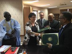 Signature de l'accord cadre de cooperation entre MC et la RIM - Signing of the Cooperation Framework Agreement between the Principality of Monaco and the Islamic Republic of Mauritania by Mohamed Lemine Moulyae Ely, Interim Secretary General of the Ministry of Foreign Affairs and Cooperation, and Isabelle Rosabrunetto, Director General of the Ministry of Foreign Affairs and Cooperation.  ©DR