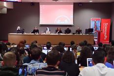 Table ronde Science Po Menton - Table ronde au Campus Moyen Orient-Méditerranée de Sciences Po à Menton dans le cadre de l'Ecole d'Hiver organisée par la Direction de la Coopération Internationale ©Direction de la Communication/Michael Alesi