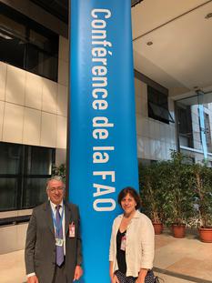 1-41ème session FAO - S.E. M. Robert Fillon, Ambassadeur en Italie et Représentant Permanent de Monaco auprès de la FAO et Isabelle Rosabrunetto, Directeur Général du Département des Relations Extérieures et de la Coopération. ©DR