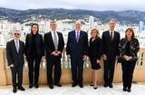 Accréditation EU - Autour de S.A.S. le Prince Souverain, de gauche à droite : Patrice Cellario, Conseiller de Gouvernement-Ministre de l'Intérieur ; Anne-Marie Boisbouvier, Conseiller au Cabinet Princier ; Simon Hankinson, Consul Général des Etats-Unis d’Amérique à Monaco ; S.E. Mme Jamie McCourt, Ambassadeur Extraordinaire et Plénipotentiaire des Etats-Unis d’Amérique ; Gilles Tonelli, Conseiller de Gouvernement-Ministre des Relations Extérieures et de la Coopération et Marie-Pierre Gramaglia, Conseiller de Gouvernement-Ministre de l’Equipement, de l’Environnement et de l’Urbanisme ©Direction de la Communication/Manuel Vitali