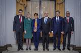 Accréditations Ambassadeurs Australie – Hongrie – Egypte - Ukraine - Isabelle Berro-Amadeï, Conseiller de Gouvernement-Ministre des Relations Extérieures et de la Coopération et Laurent Anselmi, Chef de Cabinet de S.A.S. le Prince Albert II, entourés de Georges Habsbourg-Lorraine, Ambassadeur Extraordinaire et Plénipotentiaire de Hongrie, Gillian Elizabeth Bird, Ambassadeur Extraordinaire et Plénipotentiaire d’Australie, Vadym Omelchenko, Ambassadeur Extraordinaire et Plénipotentiaire d’Ukraine et Alaaeldin Zakaria Youssef, Ambassadeur Extraordinaire et Plénipotentiaire de la République Arabe d’Egypte © Stéphane Danna - Direction de la Communication Accréditations Ambassadeurs Australie – Hongrie – Egypte - Ukraine - Isabelle Berro-Amadeï, Conseiller de Gouvernement-Ministre des Relations Extérieures et de la Coopération et Laurent Anselmi, Chef de Cabinet de S.A.S. le Prince Albert II, entourés de Georges Habsbourg-Lorraine, Ambassadeur Extraordinaire et Plénipotentiaire de Hongrie, Gillian Elizabeth Bird, Ambassadeur Extraordinaire et Plénipotentiaire d’Australie, Vadym Omelchenko, Ambassadeur Extraordinaire et Plénipotentiaire d’Ukraine et Alaaeldin Zakaria Youssef, Ambassadeur Extraordinaire et Plénipotentiaire de la République Arabe d’Egypte © Stéphane Danna - Direction de la Communication