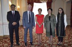 accrédités Bangladesh – Mongolie – Canada – Kazakhstan - De gauche à droite : S.E. M. Khondker M. TALHA, Ambassadeur Extraordinaire et Plénipotentiaire du Bangladesh, S.E. M. Stéphane DION, Ambassadeur Extraordinaire et Plénipotentiaire du Canada, Mme Isabelle BERRO-AMADEÏ, Conseiller de Gouvernement-Ministre des Relations Extérieures et de la Coopération, S.E. Mme Gulsara ARYSTANKULOVA, Ambassadeur Extraordinaire et Plénipotentiaire du Kazakhstan et S.E. Mme Ulambayar NYAMKHUU, Ambassadeur Extraordinaire et Plénipotentiaire de Mongolie.©Direction de la Communication - Manuel Vitali