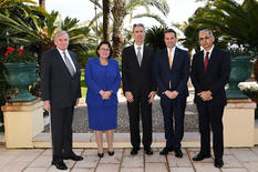 Ambassadeur janvier 2018 - De gauche à droite : S.E. M. Walter Grahammer, Ambassadeur de la République d’Autriche ; S.E. Mme Martine Schommer, Ambassadeur du Grand-Duché de Luxembourg ; Gilles Tonelli Conseiller de Gouvernement-Ministre des Relations Extérieures et de la Coopération ; S.E. M. Brendan Berne, Ambassadeur d’Australie et S.E. M. Vinay Mohan Kwatra, Ambassadeur de la République de l’Inde ©Direction de la Communication/Manuel Vitali