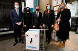 Arrivée vaccin COVID 1 - Frederic Laugerette, Directeur du Comptoir Pharmaceutique ; Kristel Malgherini, Conseiller Technique au DASS ; Didier Gamerdinger, Conseiller de Gouvernement-Ministre des Affaires Sociales et de la Santé ; Auriane Paganelli, Administrateur Principale à la Division de la Santé de la DASA et Isabelle Kessedjian, Pharmacien-inspecteur de la DASA© Direction de la Communication / Michael Alesi Arrivée vaccin COVID 1 - Frederic Laugerette, Directeur du Comptoir Pharmaceutique ; Kristel Malgherini, Conseiller Technique au DASS ; Didier Gamerdinger, Conseiller de Gouvernement-Ministre des Affaires Sociales et de la Santé ; Auriane Paganelli, Administrateur Principale à la Division de la Santé de la DASA et Isabelle Kessedjian, Pharmacien-inspecteur de la DASA© Direction de la Communication / Michael Alesi