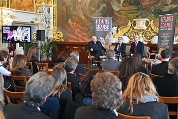 Fete danse conf - Jean-Christophe Maillot, Chorégraphe-Directeur des Ballets de Monte-Carlo ; Patrice Cellario, Conseiller de Gouvernement-Ministre de l'Intérieur et Jean-Luc Biamonti, Président Délégué de Monte-Carlo Société des Bains de Mer lors de la présentation de la 1ère édition de F(ê)aites de la Danse ©Direction de la Communication/Manuel Vitali