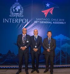 Interpol 3 - La délégation monégasque (de gauche à droite) : Stéphane GIORGETTI, Commandant-principal, en charge par intérim des fonctions de Chef de la Division de police Judiciaire, Richard MARANGONI et Olivier JUDE, Commandant, Chef de la Section de Coopération Internationale. ©DR