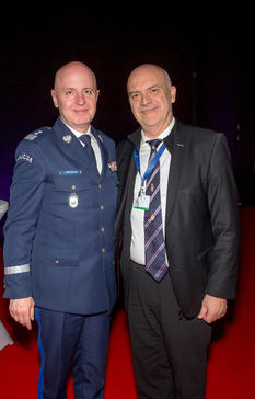 Interpol-Pologne - Jaroslaw Szymczyk et Richard Marangoni - Le Général Jaroslaw Szymczyk, Commandant en chef de la Police nationale polonaise à gauche et Richard Marangoni, Directeur de la Sûreté publique. ©DR