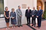 Voir la photo - Autour de S.A.S. le Prince Albert, de gauche à droite, Marine de Carné-Trécesson, Ambassadrice de France, Michèle Bertola et Roland Borghini (apparentés à René Borghini), Christophe Steiner, Président du Conseil National, et Serge Telle, Ministre d’Etat. © - Direction de la Communication / Charly Gallo Voir la photo - Autour de S.A.S. le Prince Albert, de gauche à droite, Marine de Carné-Trécesson, Ambassadrice de France, Michèle Bertola et Roland Borghini (apparentés à René Borghini), Christophe Steiner, Président du Conseil National, et Serge Telle, Ministre d’Etat. © - Direction de la Communication / Charly Gallo
