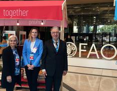 Monaco CSA - De gauche à droite : Mme Martine Garcia-Mascarenhas, Représentant permanent adjoint auprès la FAO ; Mme Émilie Larese-Silvestre, Chef de Division, Direction de la coopération internationale et S.E. M. Robert Fillon, Ambassadeur, Représentant permanent près la FAO ©DR