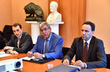 Voir la photo - de gauche à droite : Rémy Rolland (Administrateur des Domaines), Albert Croesi (Chargé de Mission auprès du Ministre d’Etat dans le cadre de l’opération Apolline) et Olivier Lavagna (Directeur des Travaux Publics) © - Direction de la Communication / Charly Gallo Voir la photo - de gauche à droite : Rémy Rolland (Administrateur des Domaines), Albert Croesi (Chargé de Mission auprès du Ministre d’Etat dans le cadre de l’opération Apolline) et Olivier Lavagna (Directeur des Travaux Publics) © - Direction de la Communication / Charly Gallo