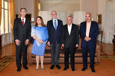 Quartet tunisien ME - From the left to the right : Mr Gilles Tonelli, Minister of Foreign Affairs and Cooperation ; Ms Ouided Bouchamaoui, leader of the Tunisian Confederation of Industry, Trade and Handicrafts (UTICA) ; S.E. M. Serge Telle, Ministre d'Etat ; Mr Hassine Abassi, Secretary-General of the Tunisian General Labour Union (UGTT) ; Mr Slah-Eddine Bensaid, Monaco’s Consul General in Tunisia and Mr Gilles Tonelli, Minister of Foreign Affairs and Cooperation ©Direction de la Communication/ Charly Gallo   