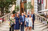 Réception Rome 2019 - S.E. M. Robert Fillon et son épouse, entourés du personnel de l’Ambassade. ©DR