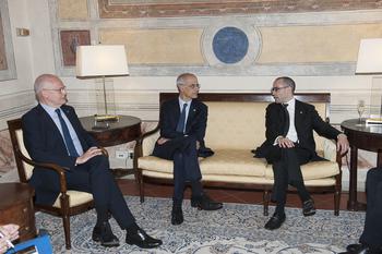 Réunion tripartite san marin - From left to right:  Serge Telle, Minister of State, Antoni Martí Petit, Head of Government of the Principality of Andorra and Nicola Renzi, Minister of Foreign Affairs, Political Affairs and Justice of the Republic of San Marino © MW