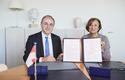 Signature accord cadre Conseil de l'Europe - S.E. M. Rémi Mortier, Ambassadeur, Représentant permanent de la Principauté de Monaco auprès du Conseil de l’Europe, et Mme Gabriella Battaini-Dragoni, Secrétaire générale adjointe du Conseil de l’Europe ©DR Signature accord cadre Conseil de l'Europe - S.E. M. Rémi Mortier, Ambassadeur, Représentant permanent de la Principauté de Monaco auprès du Conseil de l’Europe, et Mme Gabriella Battaini-Dragoni, Secrétaire générale adjointe du Conseil de l’Europe ©DR