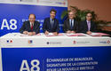Signature bretelle Beausoleil - De gauche à droite : Jean-Claude Guibal, Président de la Communauté d’Agglomération de la Riviera Française ; Charles Ange Ginesy, Président du Conseil Départemental des Alpes-Maritimes ; Serge Telle, Ministre d’Etat de la Principauté et BlaiseRapior, Directeur Général du réseau ESCOTA de VINCI Autoroutes ©Direction de la Communication/Stéphane Danna Signature bretelle Beausoleil - De gauche à droite : Jean-Claude Guibal, Président de la Communauté d’Agglomération de la Riviera Française ; Charles Ange Ginesy, Président du Conseil Départemental des Alpes-Maritimes ; Serge Telle, Ministre d’Etat de la Principauté et BlaiseRapior, Directeur Général du réseau ESCOTA de VINCI Autoroutes ©Direction de la Communication/Stéphane Danna
