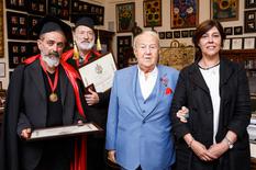 Voir la photo - from left to right, Gérard Pettiti and Claude Rosticher, Zurab Tsereteli, President of the Russian Academy of Arts, and H.E. Mireille Pettiti, Monaco’s Ambassador to the Russian Federation © DR